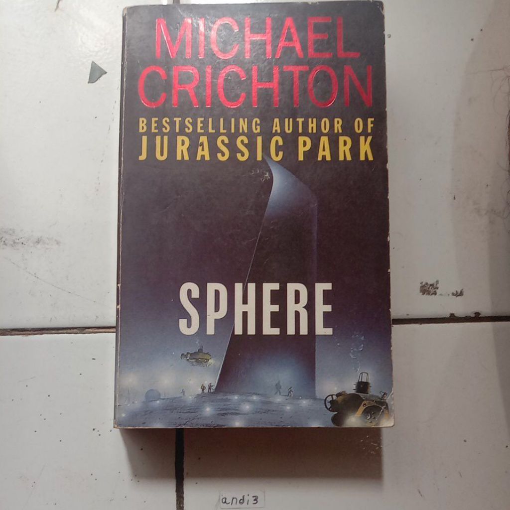 buku Michael crichton