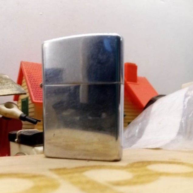 original zippo high polish chrome romawi 1992