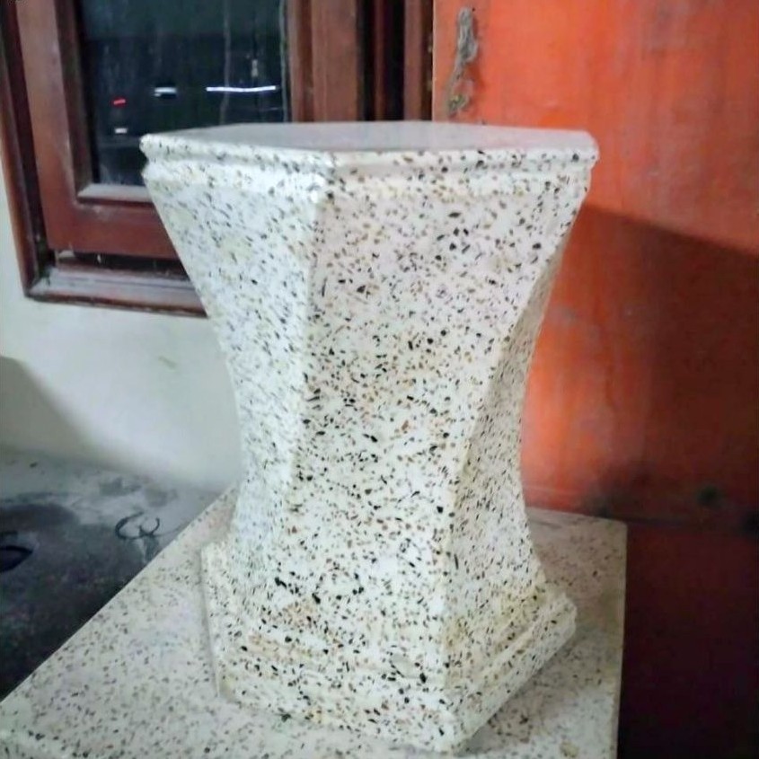 Tatakan POT / Pilar Teraso D 25 t 35 cm Terazzo Tinggi