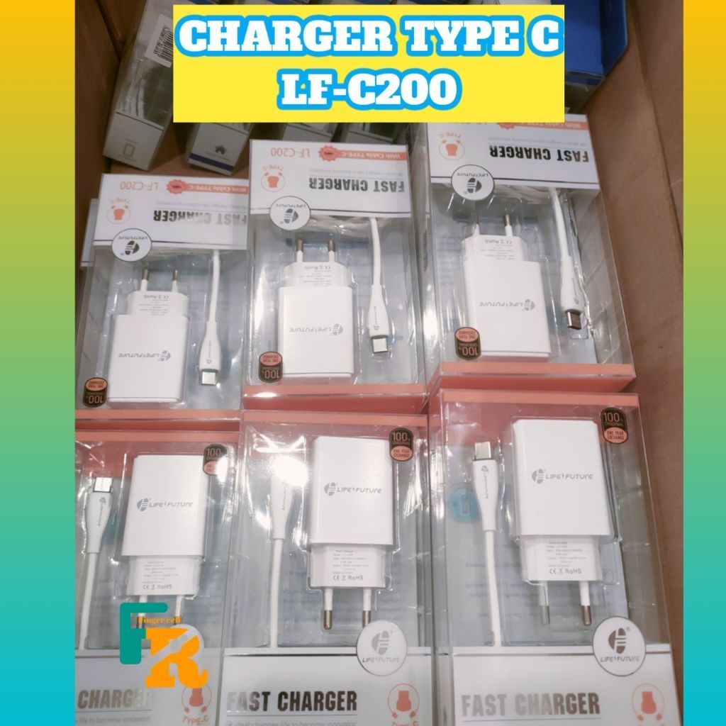Charger Type C LF-C200 Fast Charger Life Future dengan kabel USB putih