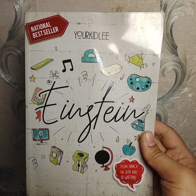 [Preloved] Novel Preloved Teenlit Einstein By Yourkidlee Original Gramedia