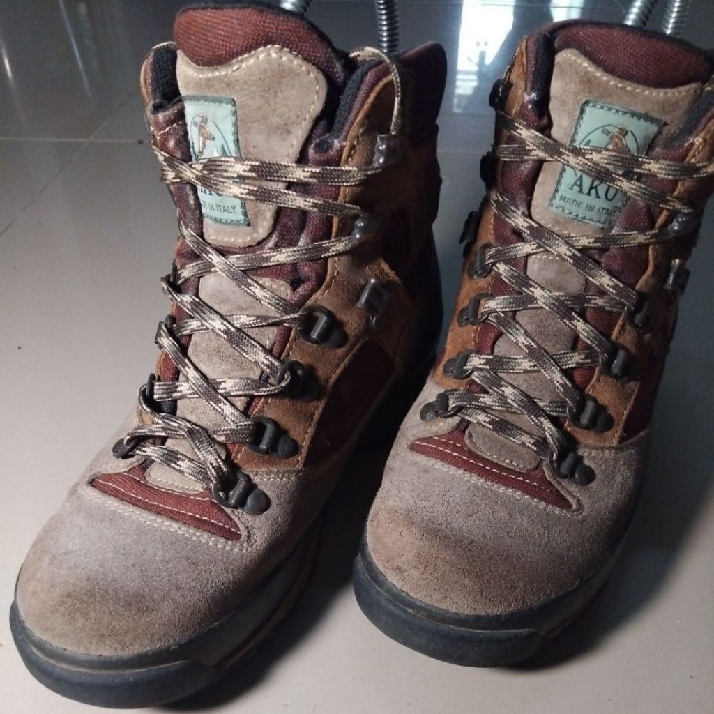 AKU Made in Italy vibram•Goretex•kulit