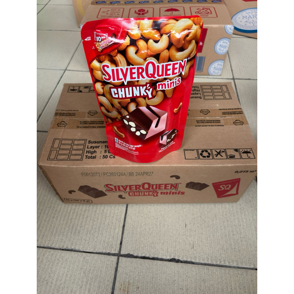 1 karton isi 12pcs cokelat silverqueen chunky minis pouch murah berkualitas