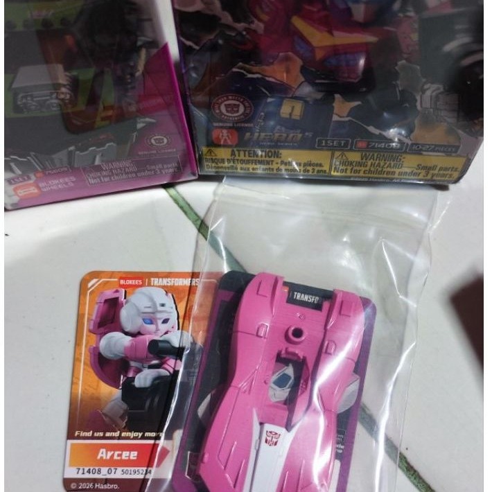 Transformers set Arcee OFC