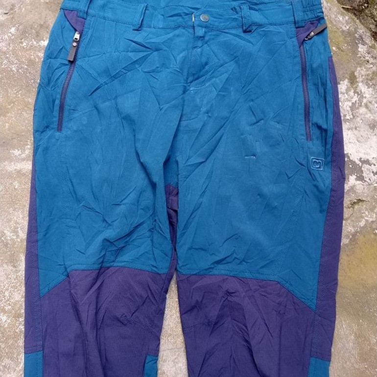 Celana outdoor Mountia