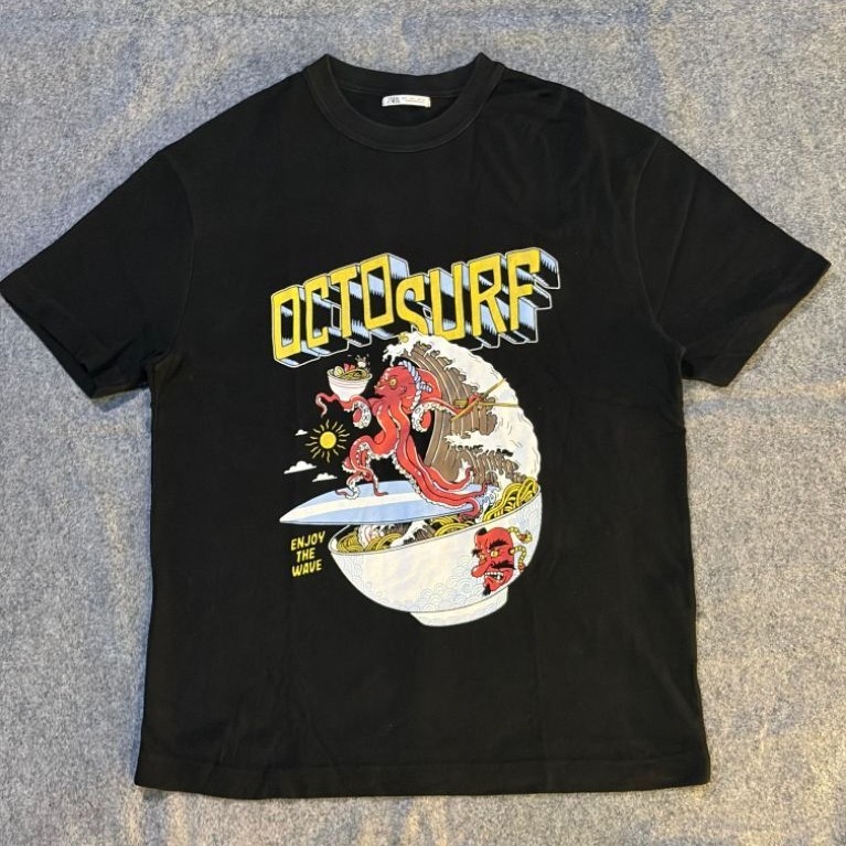 ZARA Graphic Tee Black