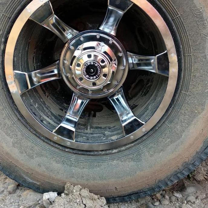 Weldop Truk/Bus Ring 16 Belakang Model Spider Chrome (2pcs)