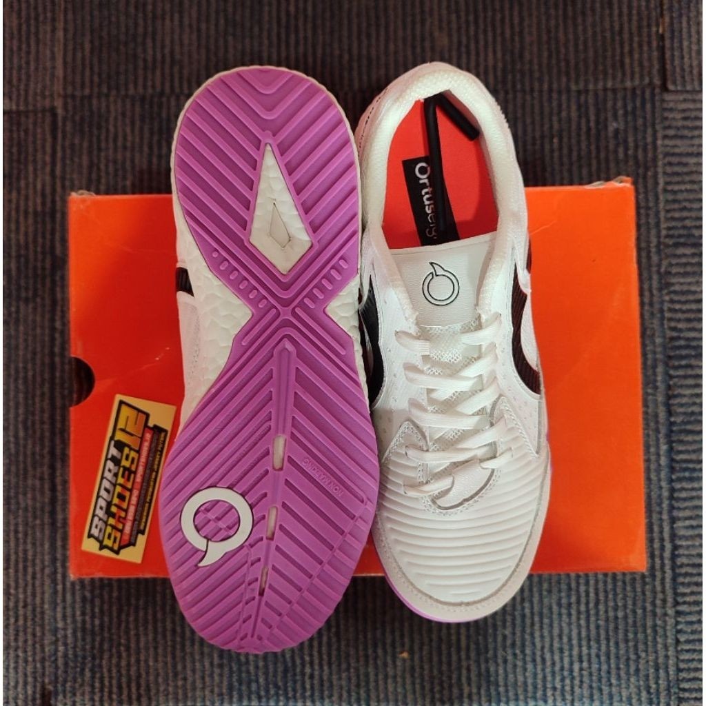 ORTUSEIGHT JOGOSALA VOLTA V3 SIZE 39