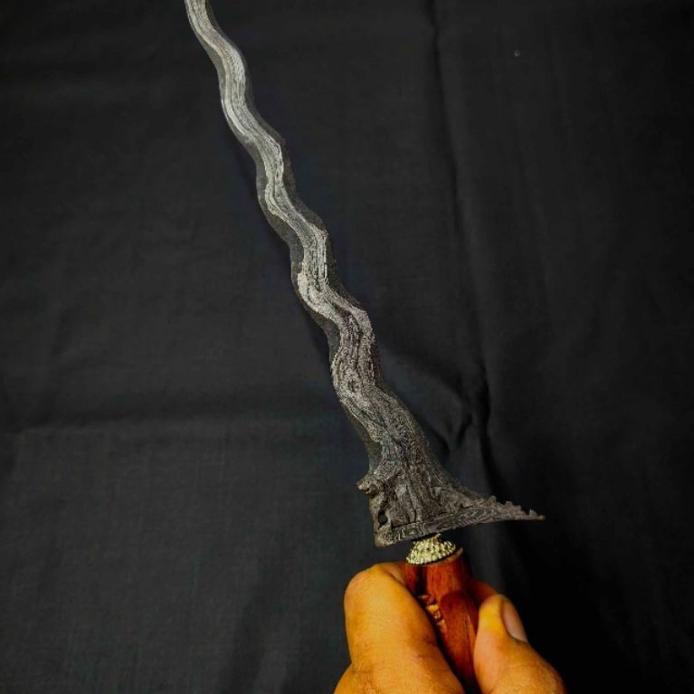 Keris Luk 11 Singa Barong Pamor Pedaringan Kebak
