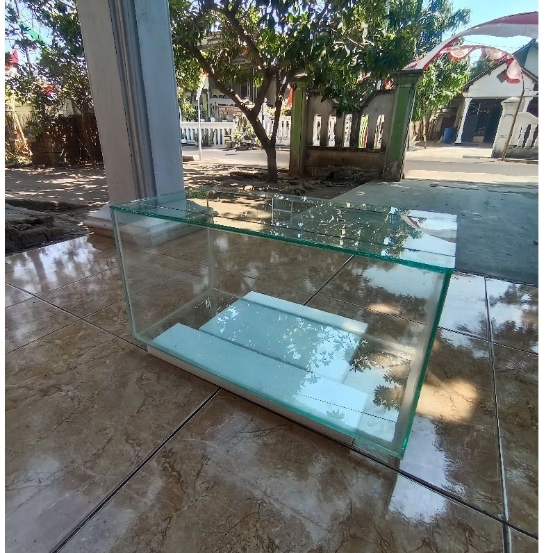 aquarium uk 60x30x30 kaca 5mili free tutup kaca