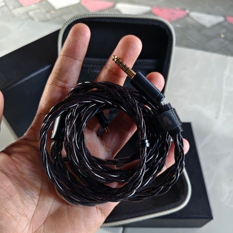 KABEL UPGRADE VERUS MAGNI C6 2 PIN 6 BRAIDED MULUS LENGKAP