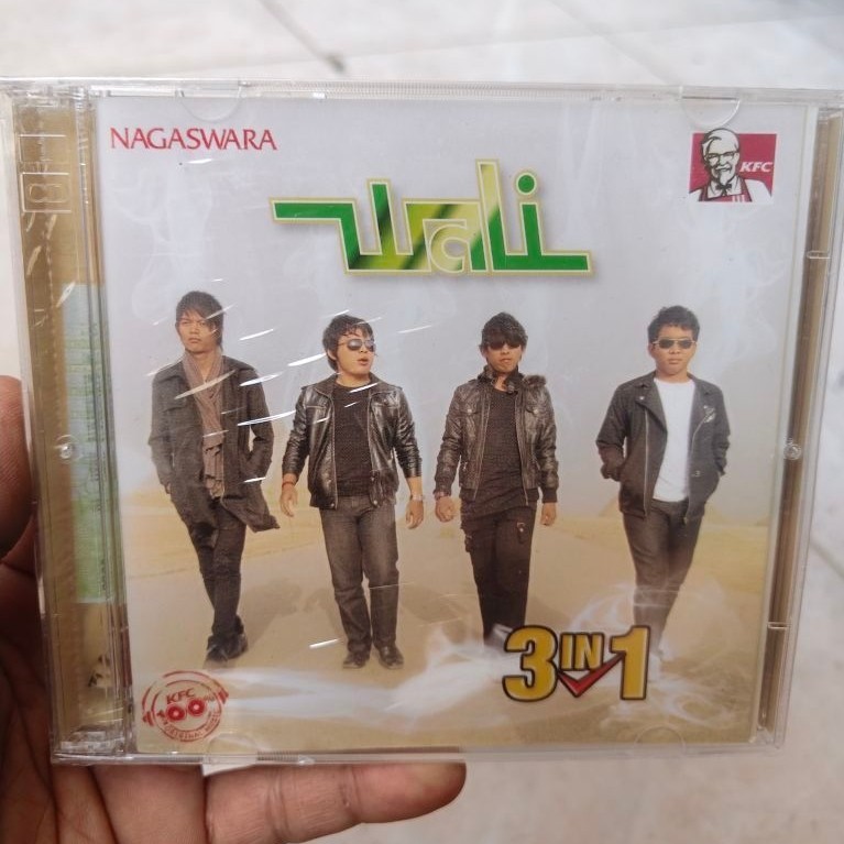 CD Wali Band - Album Kompilasi 3 in 1 (Original KFC / Nagaswara) - Rilisan Fisik Lawas