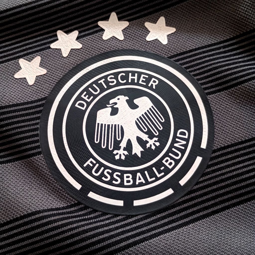 Jerman Away 16 Player Issue