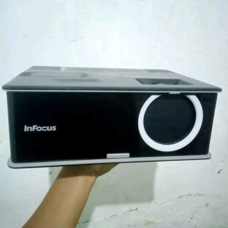 Proyektor Infocus Proyektor Indor Outdor Second HDMI