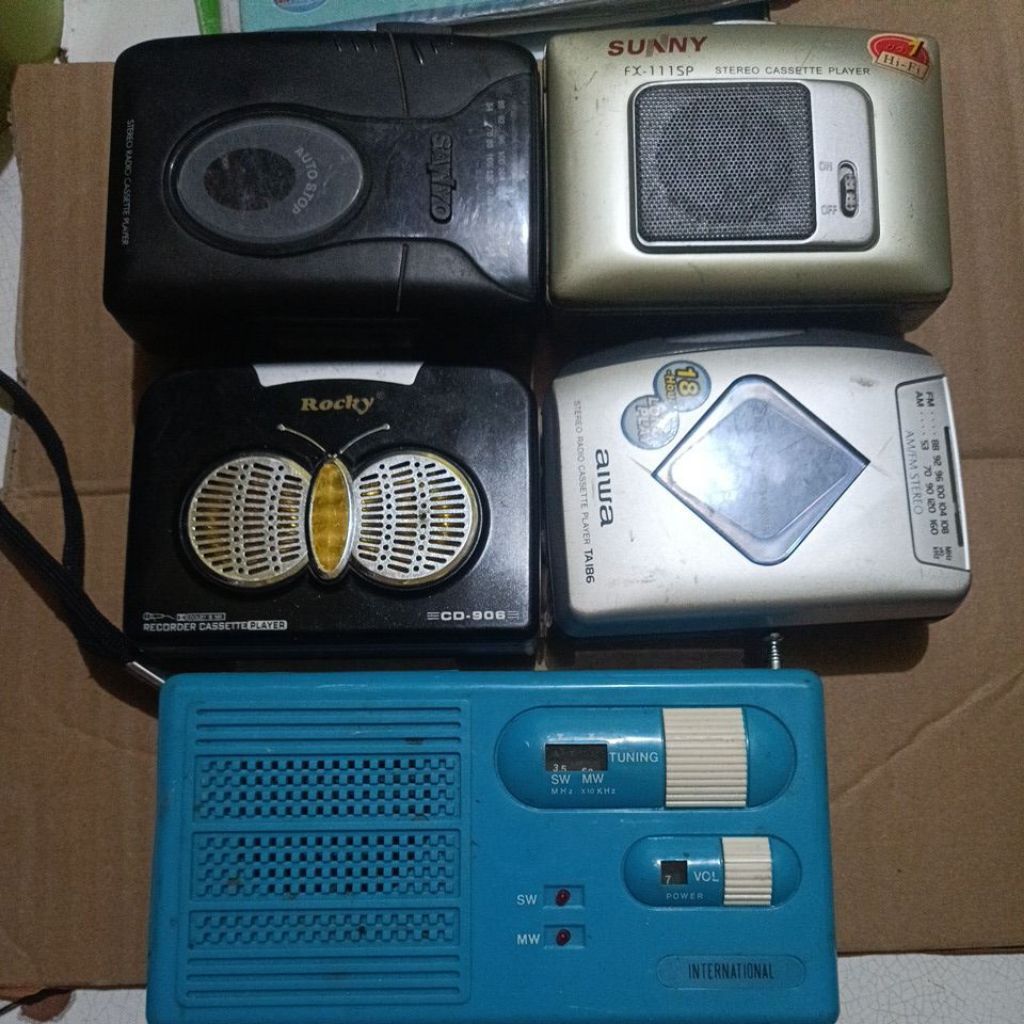 walkman-radio (bahan-display)