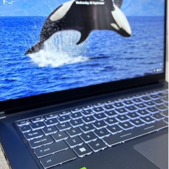 Laptop MSI Modern 15 Core i7