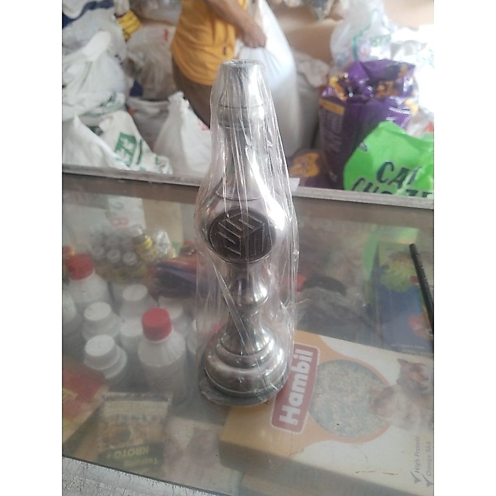 Pion logam silver pleci sazime ori logo baru