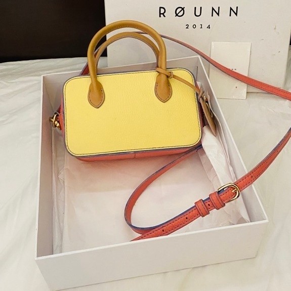 Tas merk rounn x nagita slavina