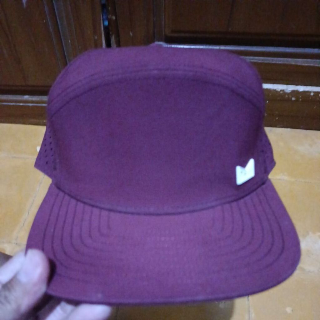 topi melin trenches