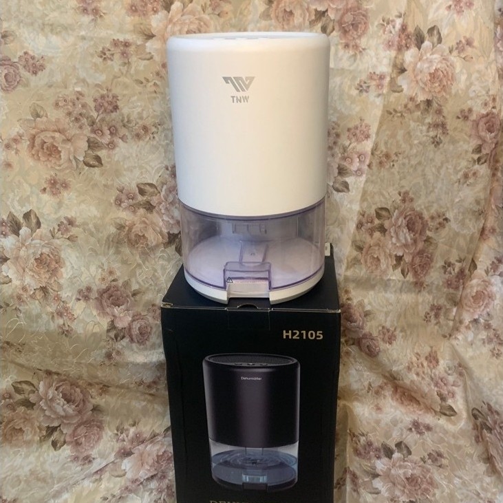 (Preloved) TNW HD10 Dehumidifier 1L Air Dryer 2 in 1 Air Purifier