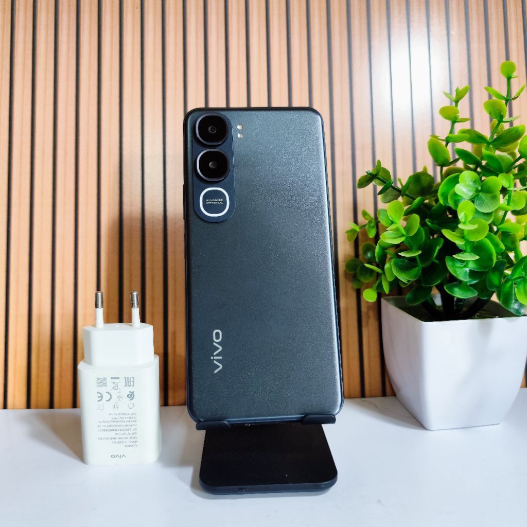 Vivo Y21D 6/128 GB second mulus dengan battre badak 6500Mah (Unit only) garansi dan resmi Indonesia