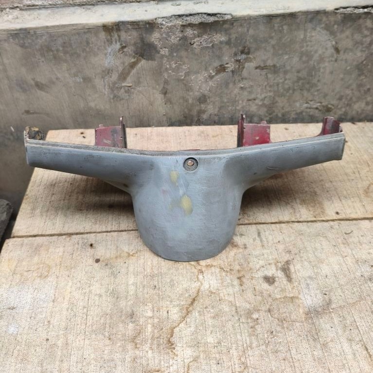 batok bawah yamaha v80 superdelux robot original