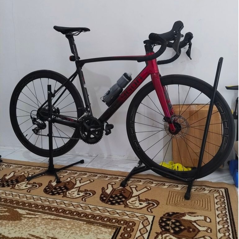 Sepeda Roadbike Polygon Stratos S7D ukuran M