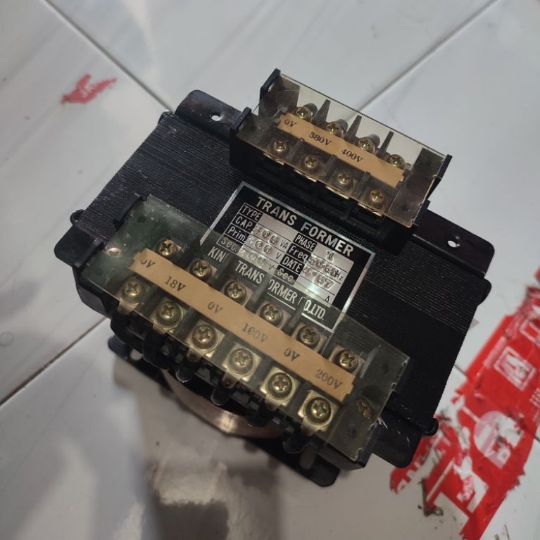 Transformator step up down KTC Kinki 250VA 440V 400V 200V 110V 18V
