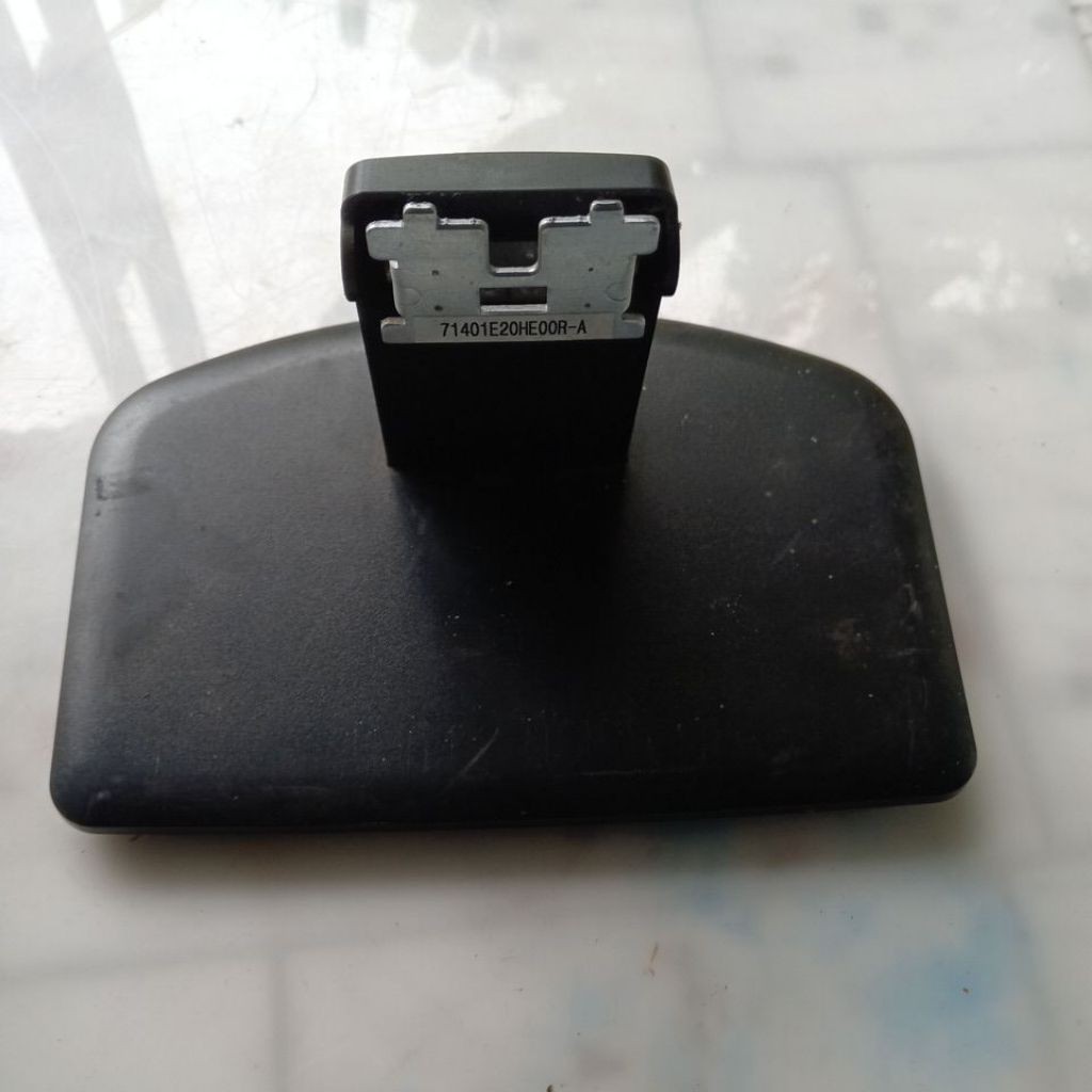 Kaki monitor DELL IN930F