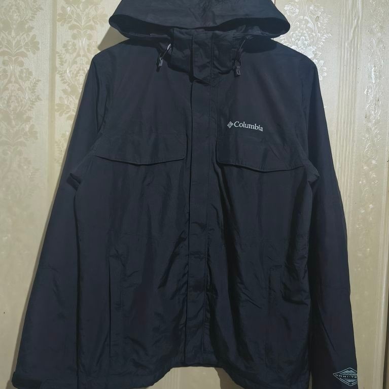 Jacket Columbia original 1000% like new size S (LD 110-112cm PJG 68-70cm)