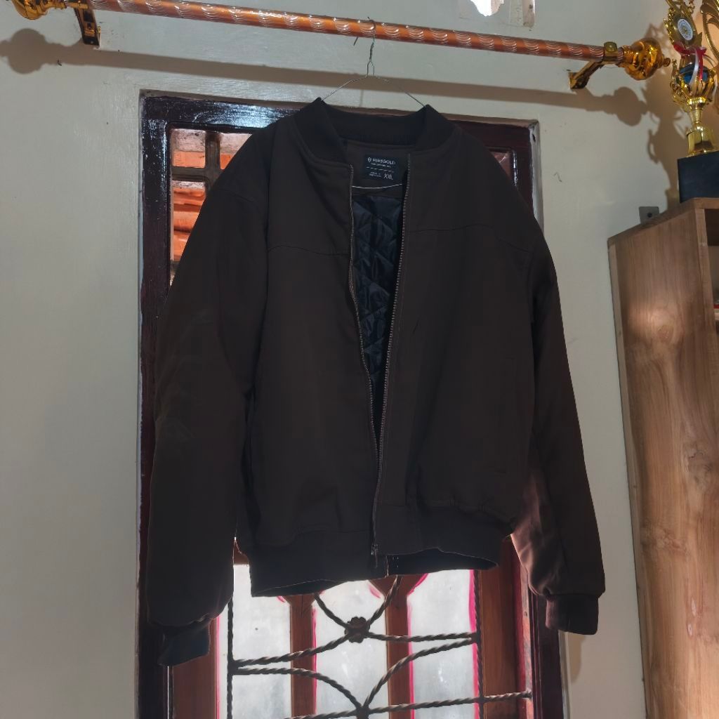 jaket Bomber Boxy Second