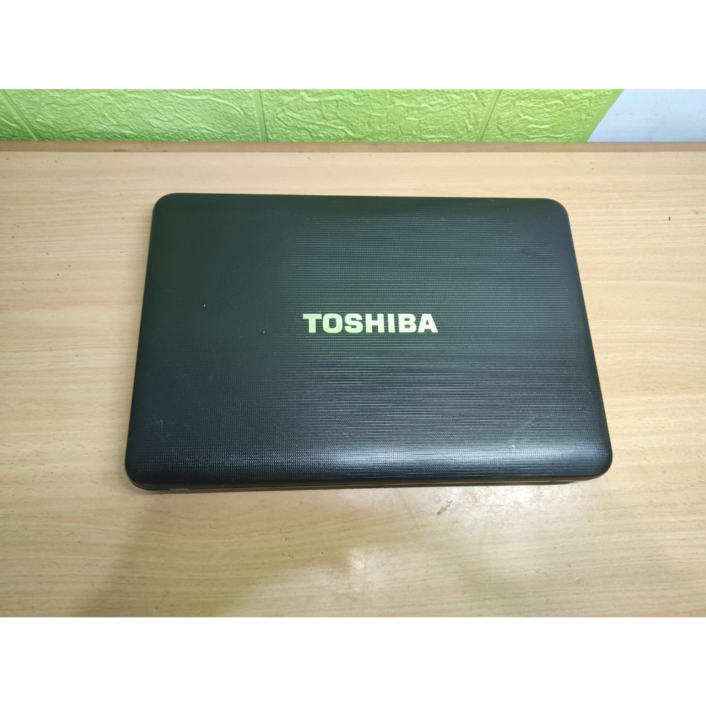 Kesing Cassing Case Laptop Toshiba C840 C800 C800D L840 L840D