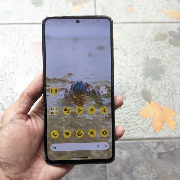 Sharp Aquos R7S