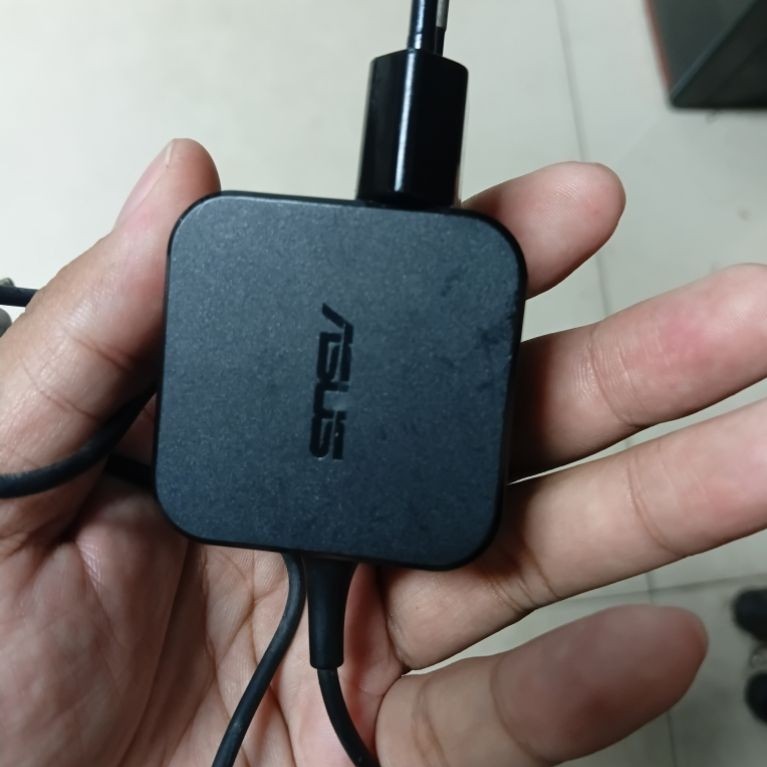 CHARGER ASUS ORIGINAL ADP-33AW 33W — SECOND