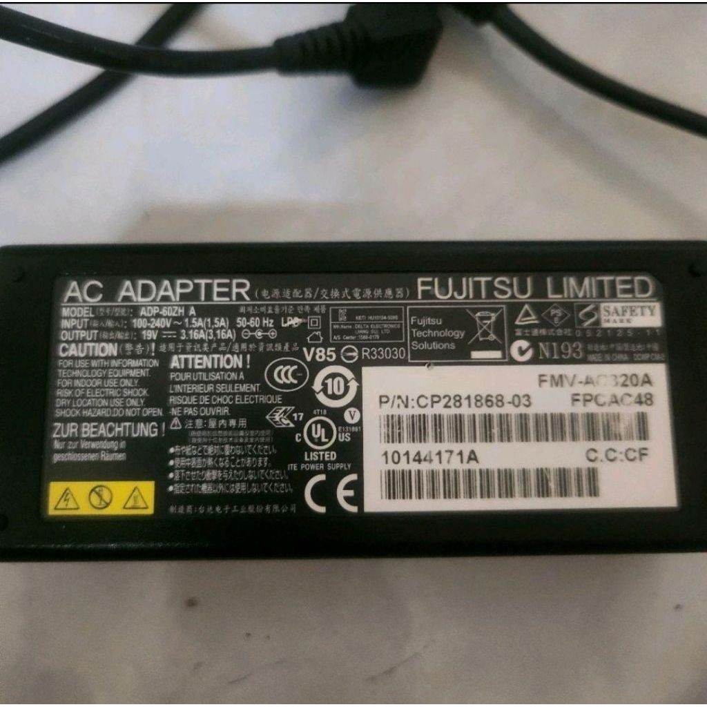 charger laptop fujitsu