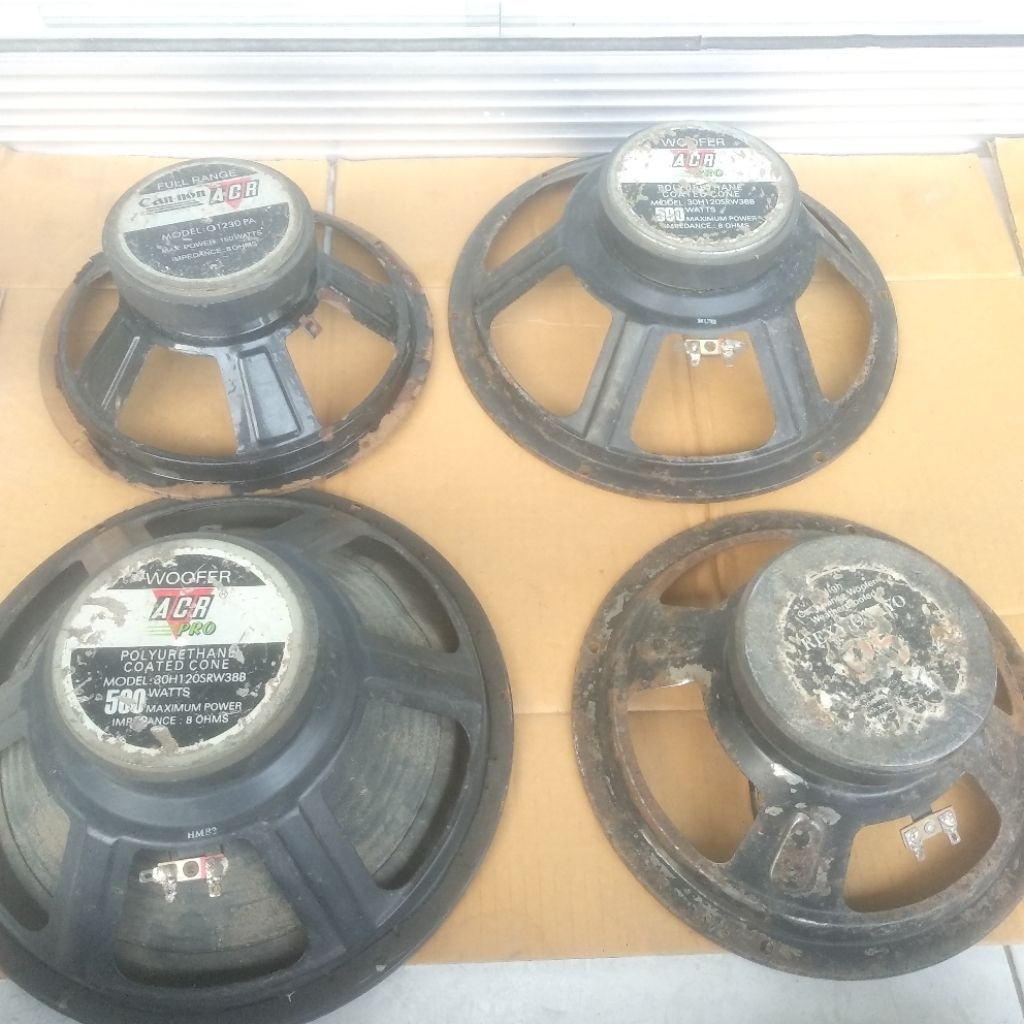 rangka speaker bekas ukuran 10 inch 12 inch komplit magnet