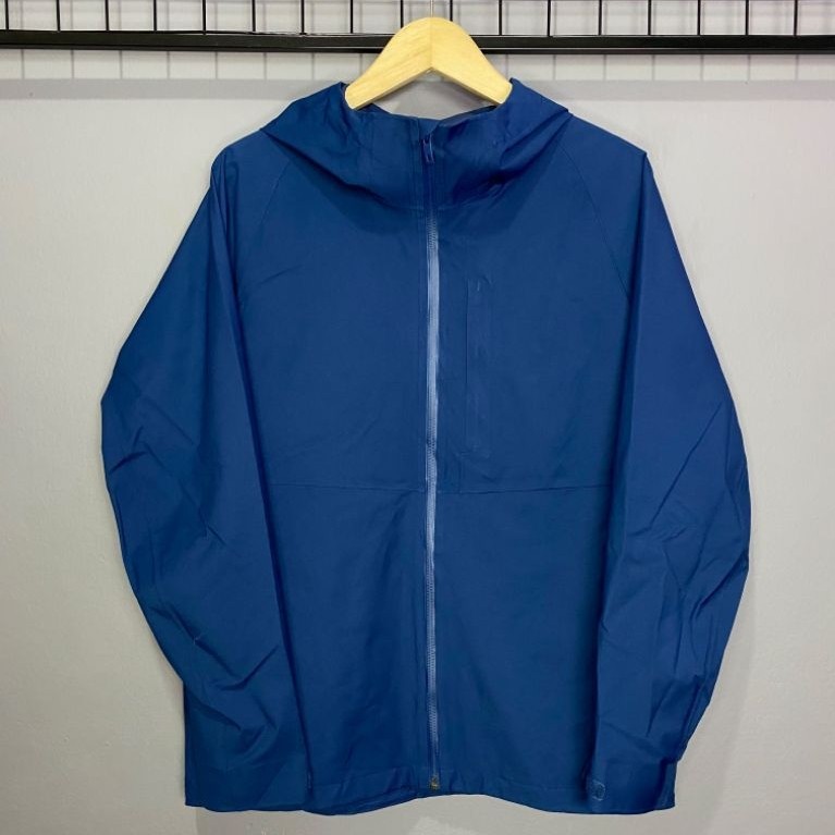 UNIQLO BLOCKTECH OUTDOOR JAKET