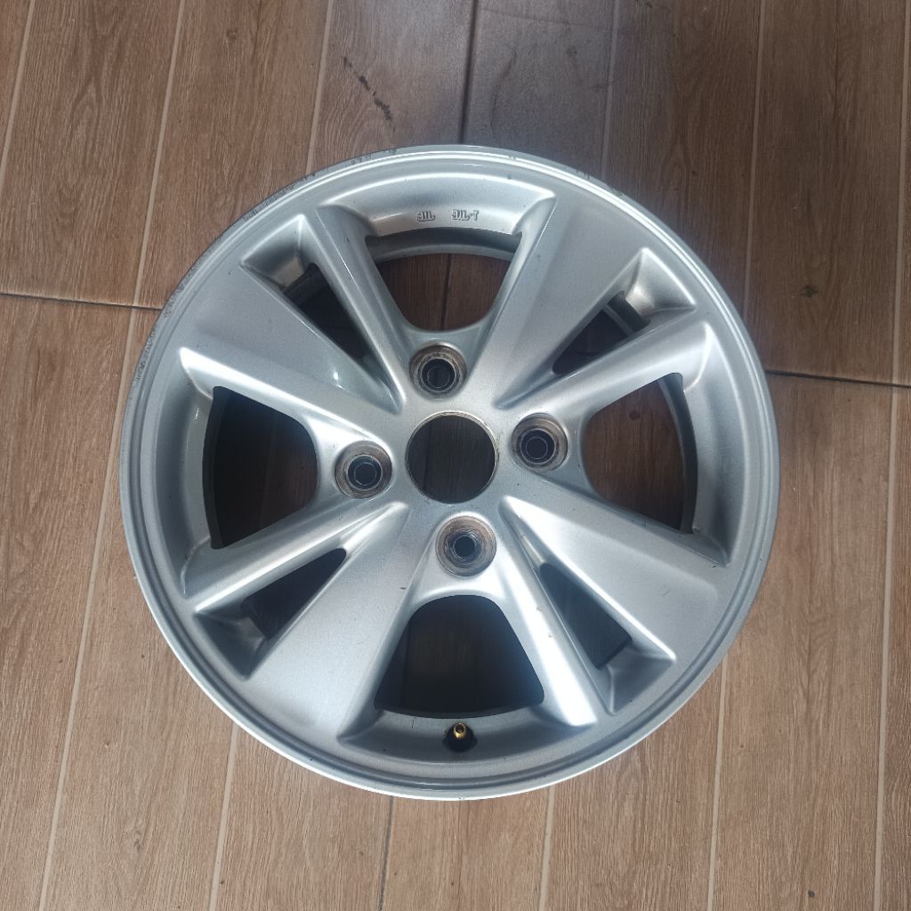 velg original oem toyota avanza veloz R15 satuan