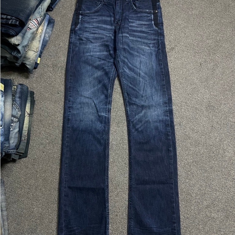 jeans feding