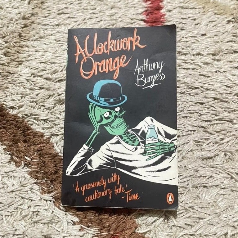 Buku A Clockwork Orange Anthony Burgess edisi Penguin