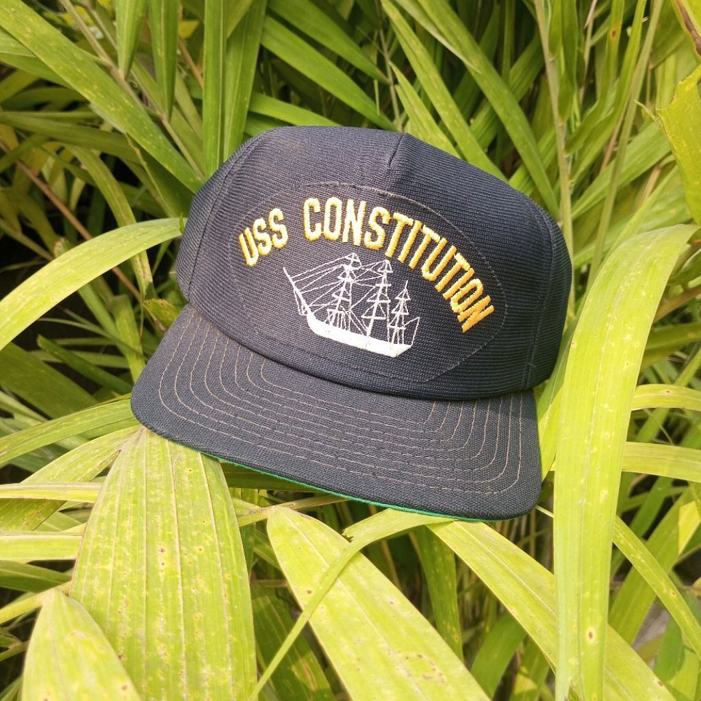 Topi USS CONSTITUTION