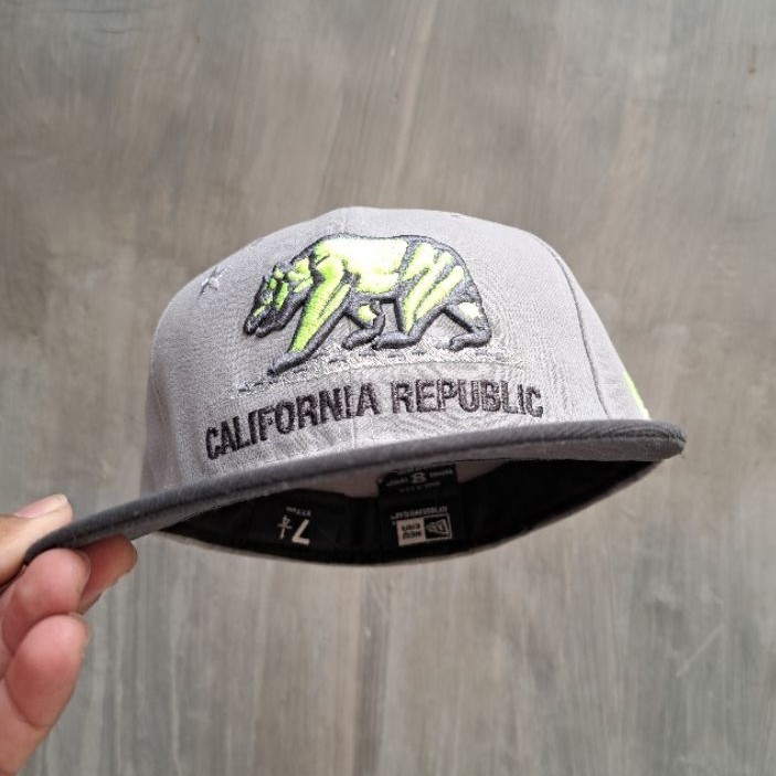 topi second original NE 59fifty california republik size 7 1/4 kondisi like new