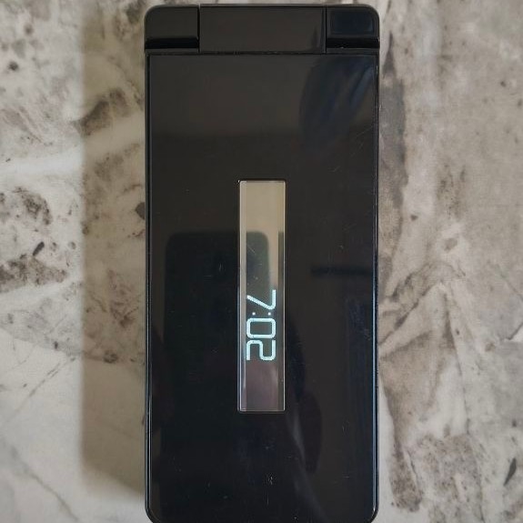 Sharp Aquos Keitai 3 SH-02L Hp Android Lipat Flip Garaho Unik WIFI ONLY