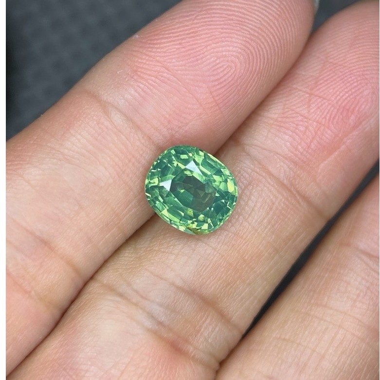 NATIRAL GREEN ZIRCON + MEMO SKY 352