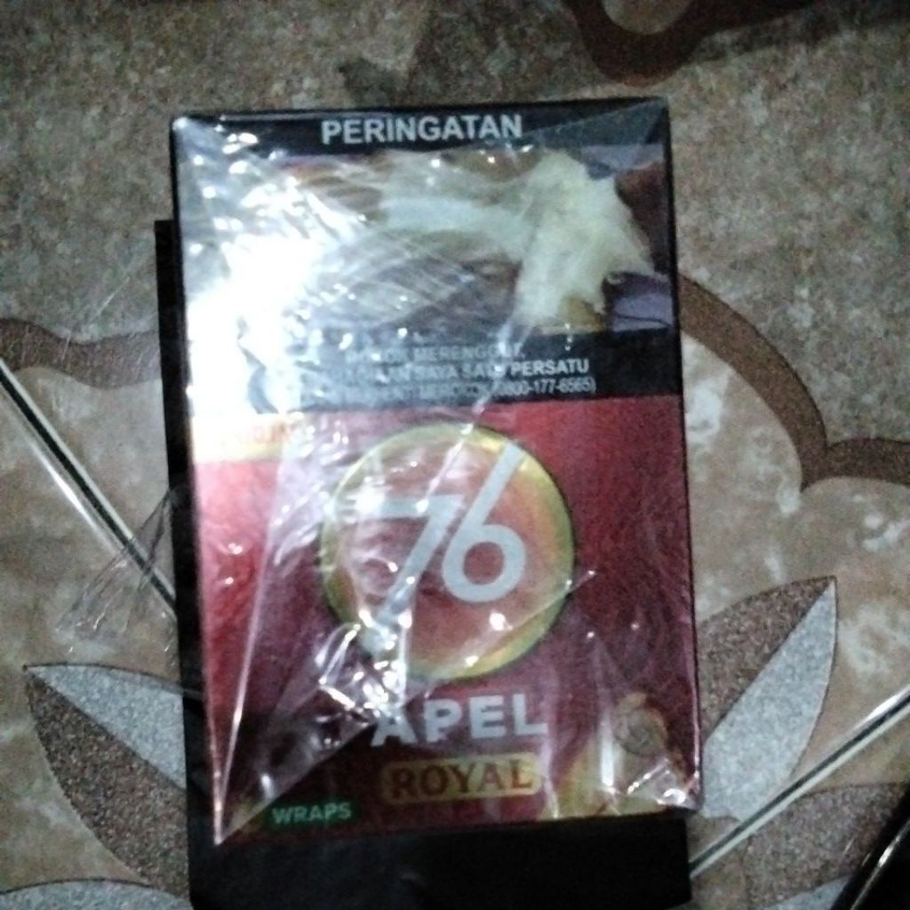 Djarum 76 Apel Royal