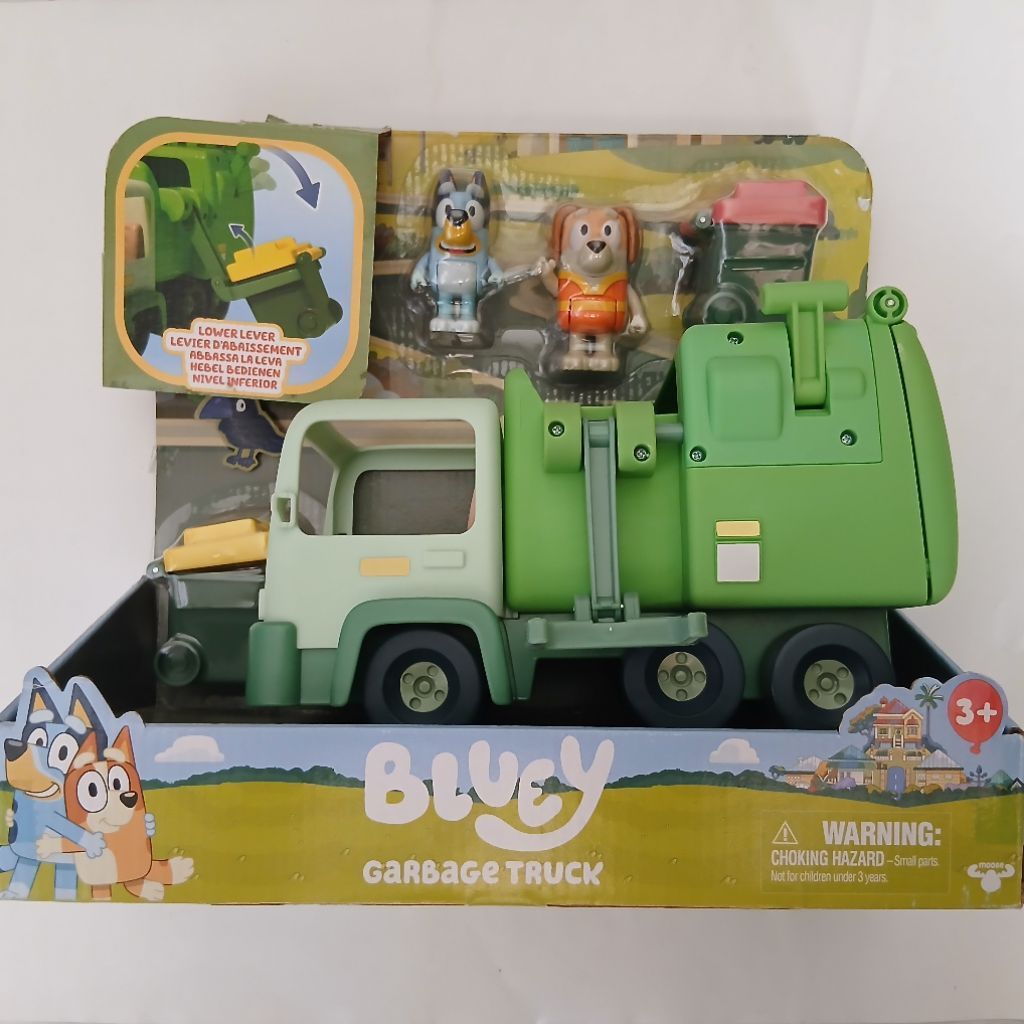 Mainan Bluey Garbage Truck Playset