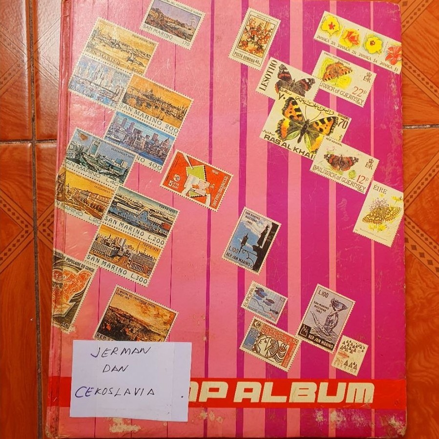 1 album jumbo besar perangko jerman & cekoslavia lengkap perangko full isi 697 lembar