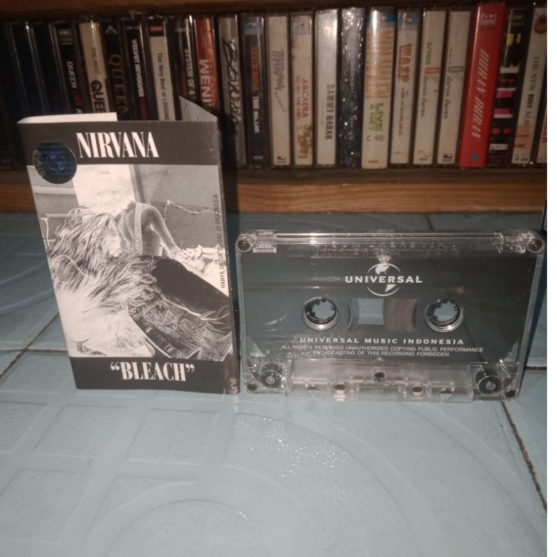 Kaset Pita Nirvana - BLEACH