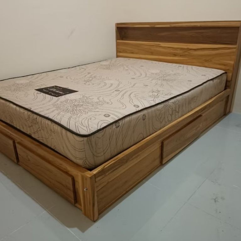DIPAN JATI MINIMALIS UK 200X200