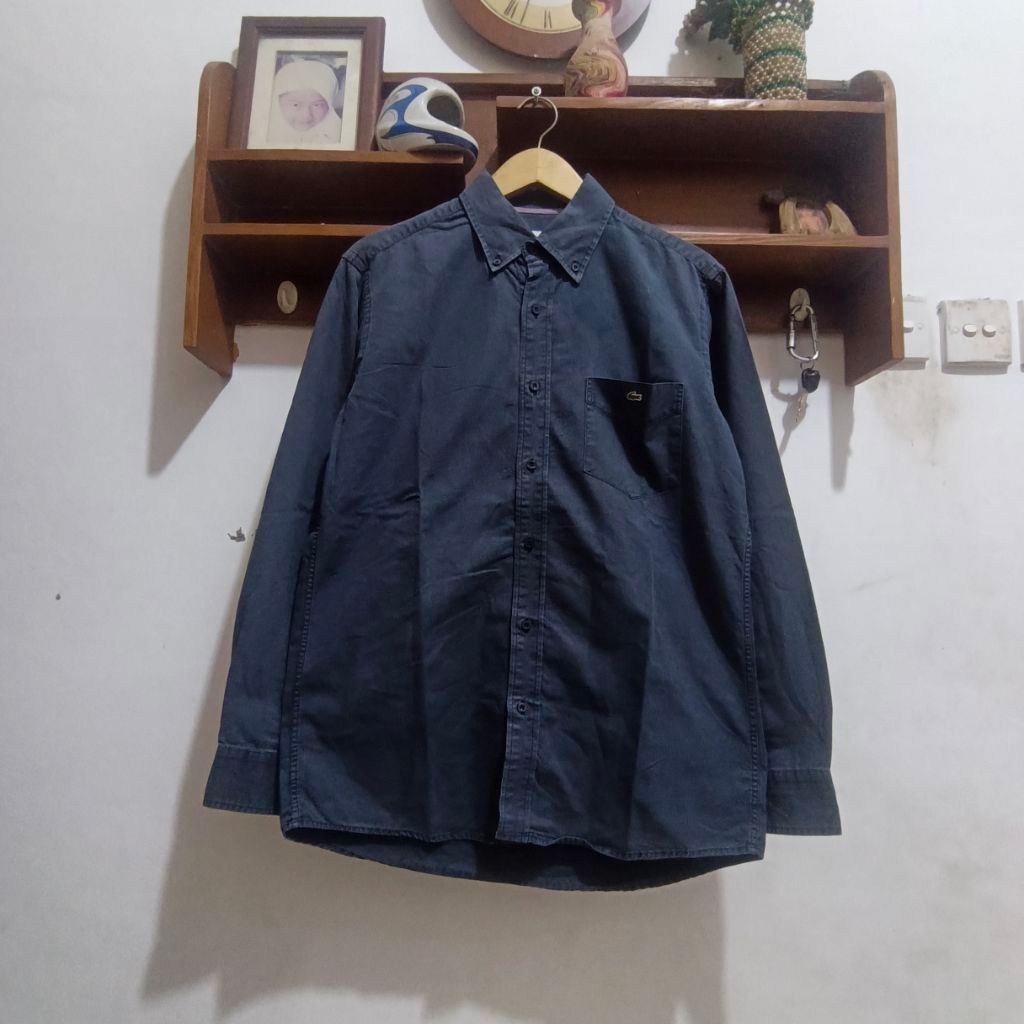 Kemeja LACOSTE size M